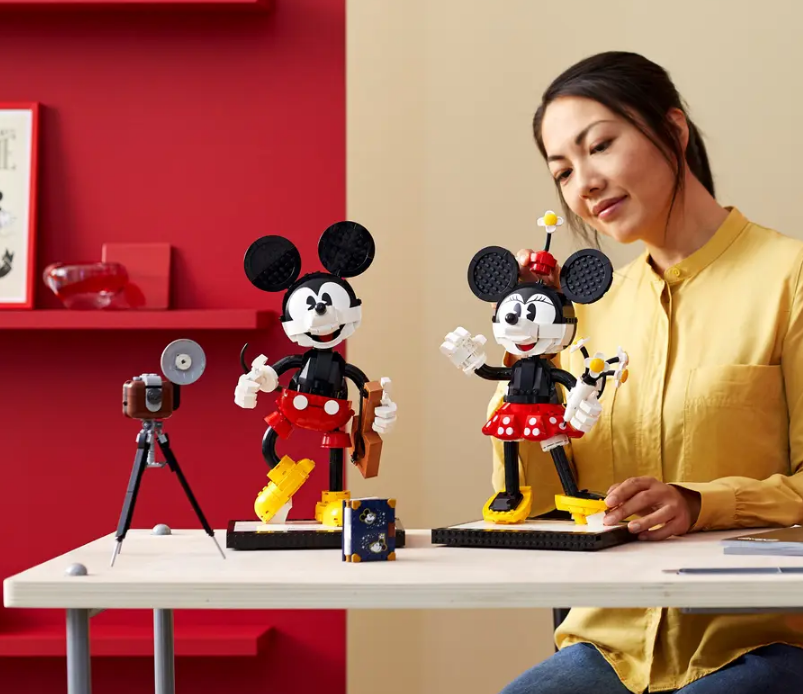 "Peliuko Mikio ir Pelytės Minės" Konstruktorius