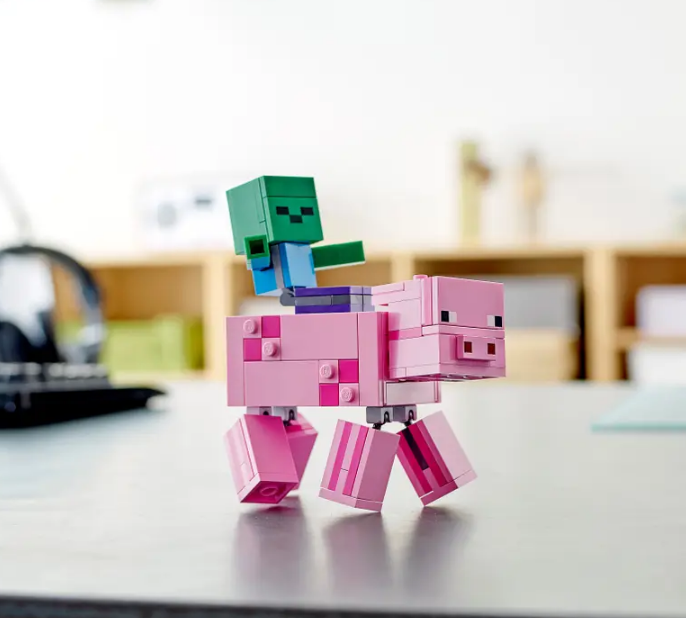 "BigFig kiaulė su zombiuku" Konstruktorius