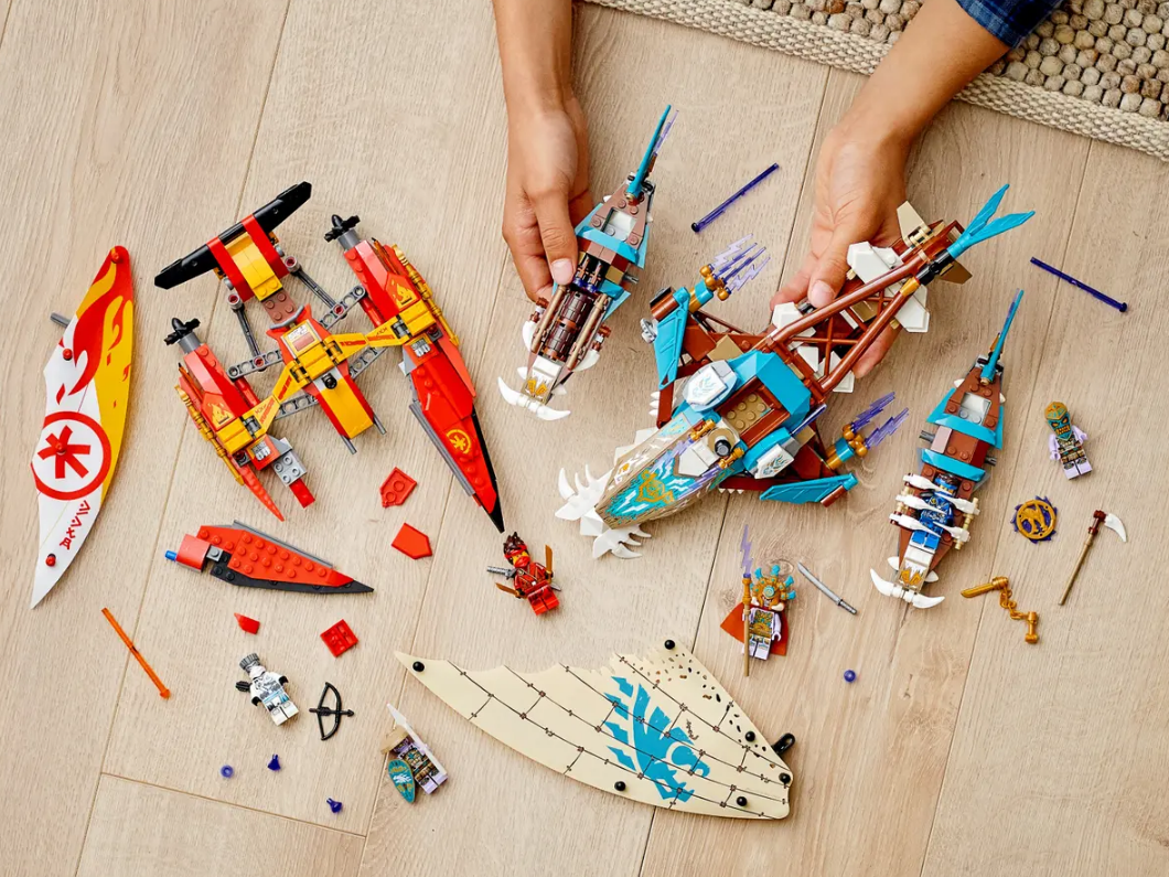 "Katamaranų jūros mūšis" Konstruktorius