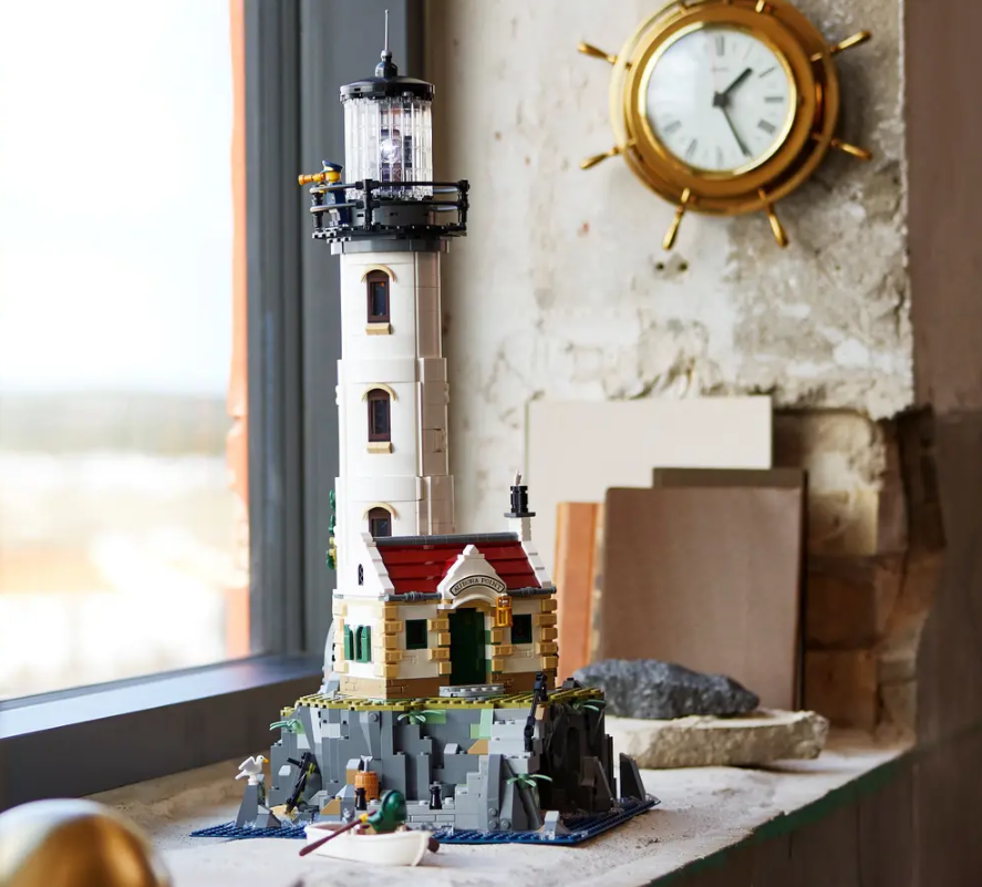 "Motorizuotas švyturys" Konstruktorius