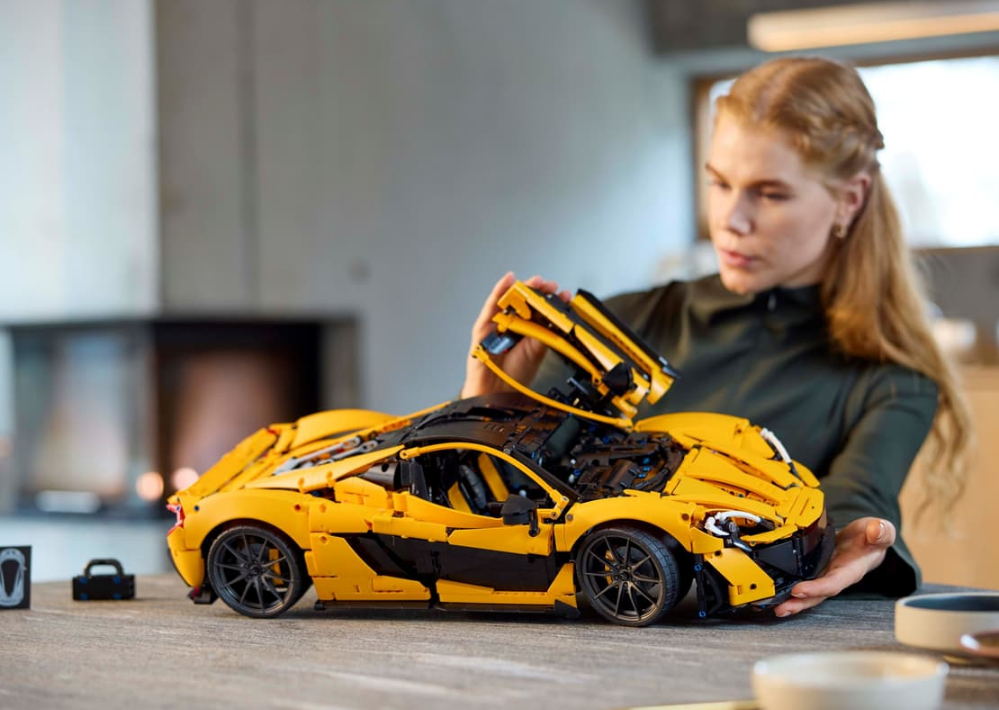 "Lenktyninis automobilis P1" Konstruktorius