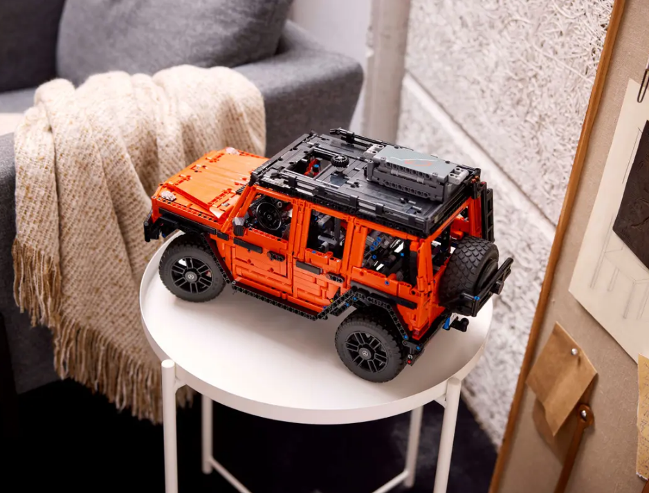 "Mercedesas G500" Konstruktorius